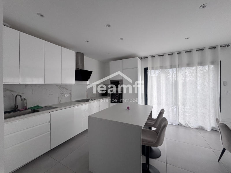 Maison contemporaine - 146 m² - 5 pièces