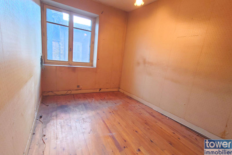 Maison - 60 m² - 5 pièces