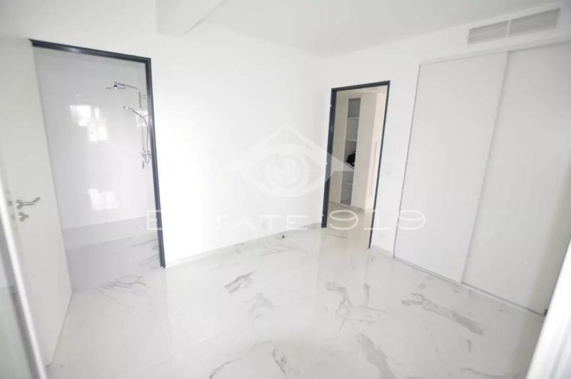 Appartement - 79 m² - 3 pièces