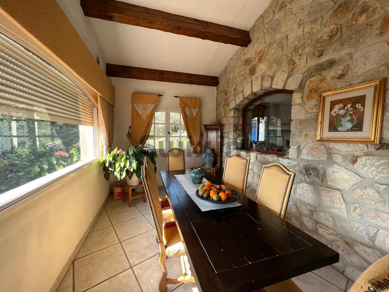 Villa - 159 m² - 6 pièces