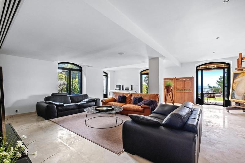 Villa - 500 m² - 7 pièces