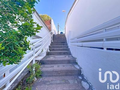 Maison - 138 m² - 5 pièces