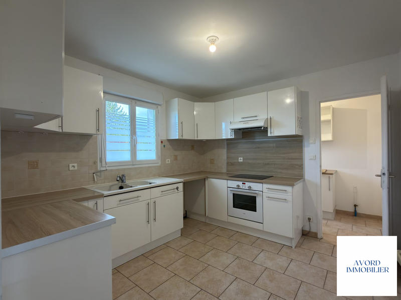 Maison - 106 m² - 6 pièces