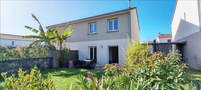 Maison - 80 m² - 4 pièces