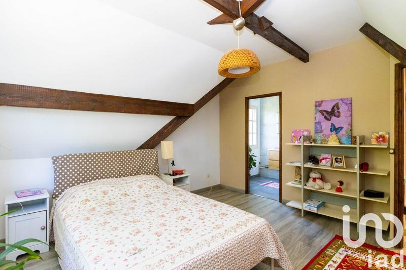 Maison - 143 m² - 7 pièces