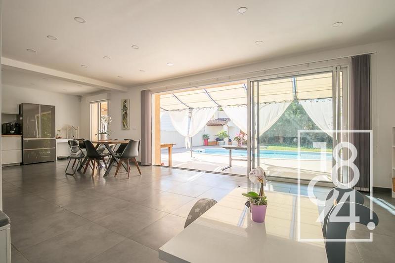 Maison - 120 m² - 4 pièces