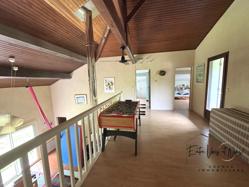 Maison traditionnelle - 189 m² - 6 pièces