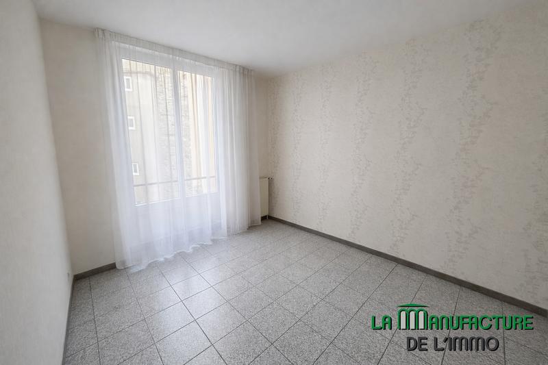 Appartement - 150 m² - 6 pièces