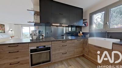 Appartement - 106 m² - 4 pièces