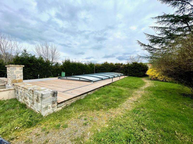 Maison - 136 m² - 4 pièces