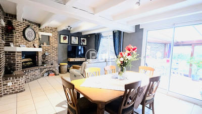 Maison d'architecte - 98 m² - 4 pièces