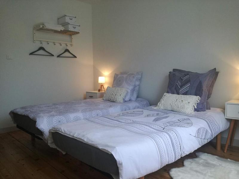 Maison - 365 m² - 11 pièces