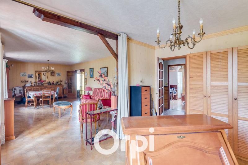 Maison - 252 m² - 6 pièces