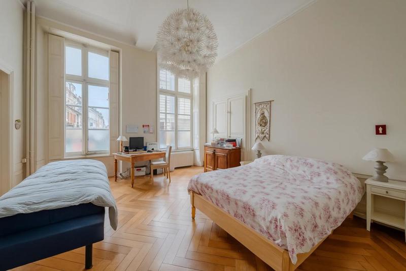 Appartement - 118 m² - 2 pièces