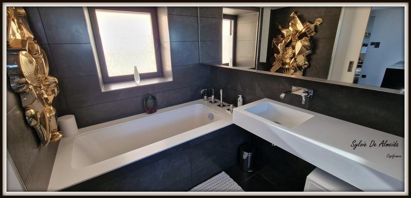 Maison - 326 m² - 6 pièces