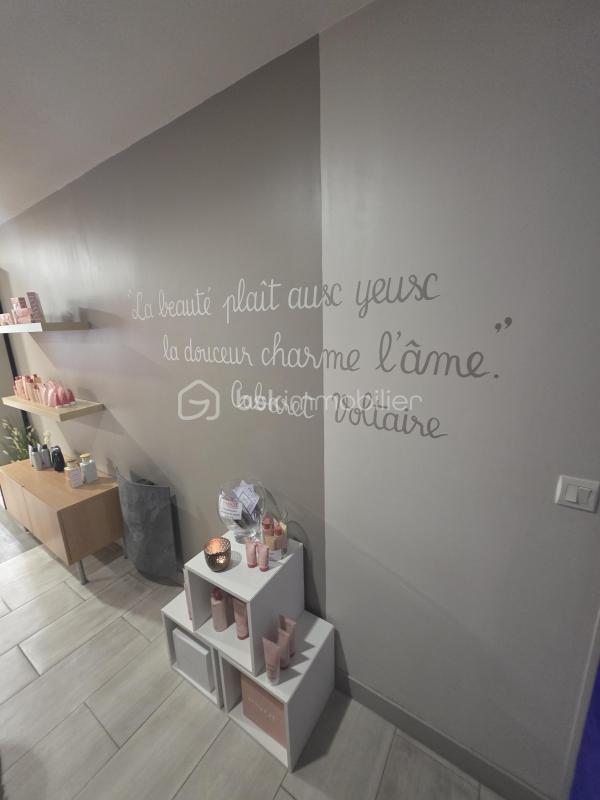 Beauté / Bien-être - 90 m²