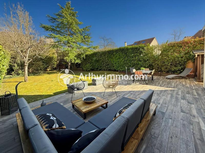 Maison - 122 m² - 7 pièces