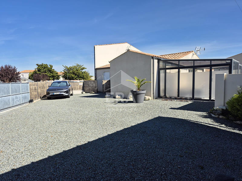 Maison - 144 m² - 7 pièces