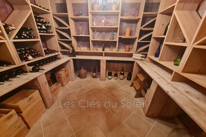 Villa - 198 m² - 6 pièces