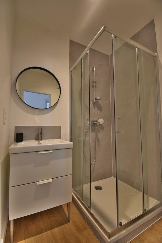 Appartement - 77 m² - 4 pièces