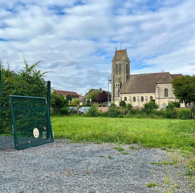 Terrain constructible - 618 m²