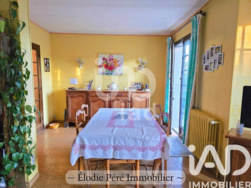 Maison - 104 m² - 4 pièces
