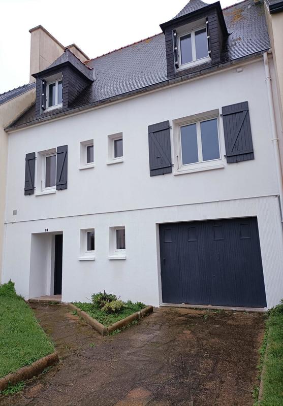 Maison traditionnelle - 102 m² - 5 pièces