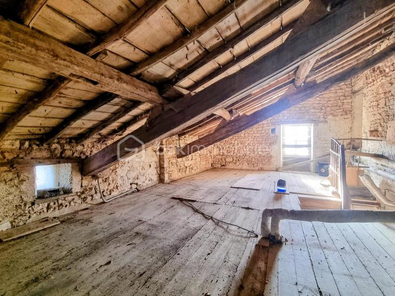 Maison en pierre - 181 m² - 5 pièces