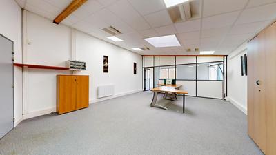 Bureau - 56 m² - 2 pièces