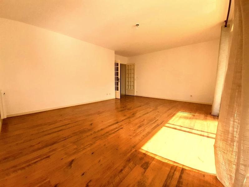 Appartement - 74 m² - 3 pièces