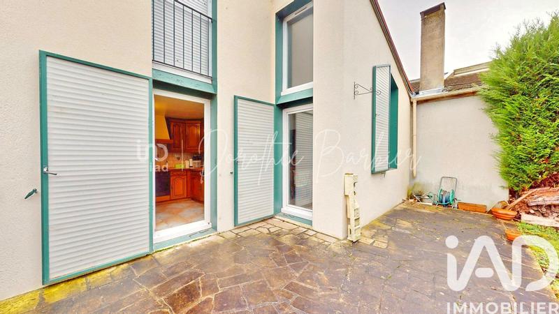 Maison - 98 m² - 4 pièces