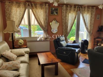 Maison - 94 m² - 4 pièces