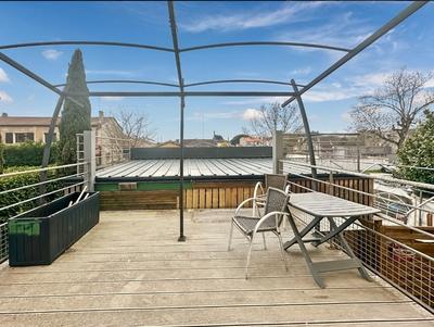 Immeuble - 254 m² - 16 pièces