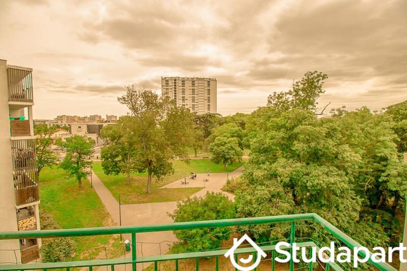 Chambre - 11 m² - 1 pièce