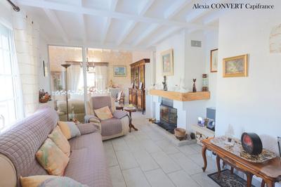 Maison - 191 m² - 6 pièces