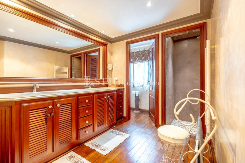 Villa - 170 m² - 5 pièces