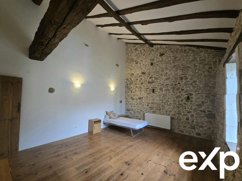 Maison - 287 m² - 12 pièces