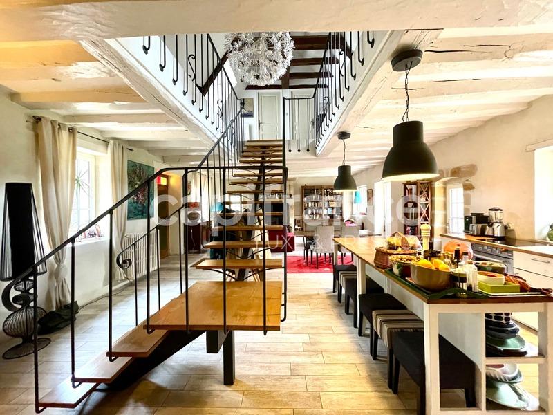 Maison - 160 m² - 6 pièces