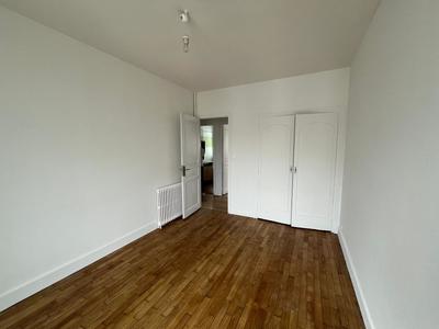 Appartement - 81 m² - 3 pièces