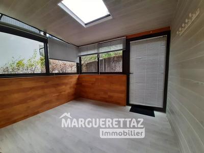 Studio - 26 m² - 2 pièces