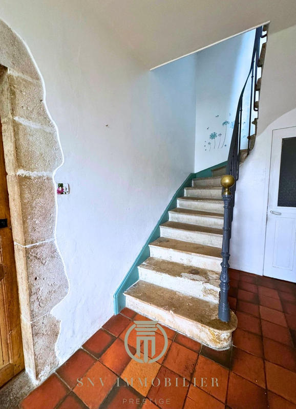 Maison - 191 m² - 7 pièces