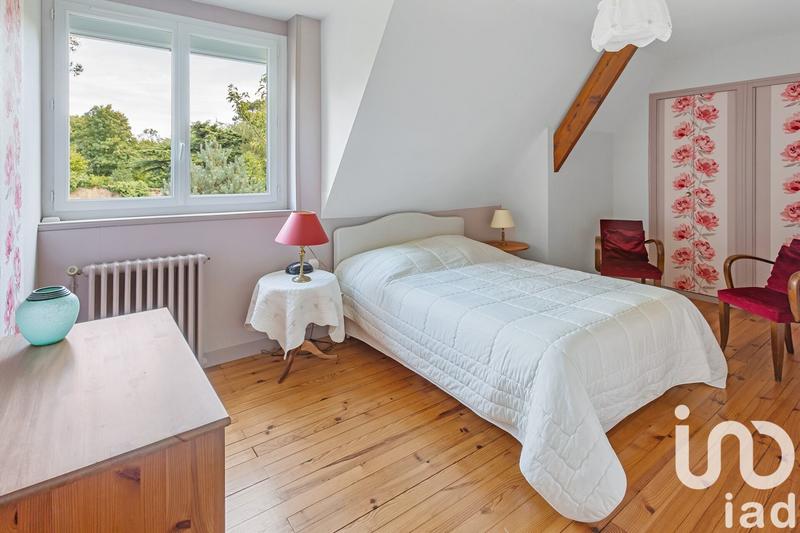 Maison - 266 m² - 8 pièces