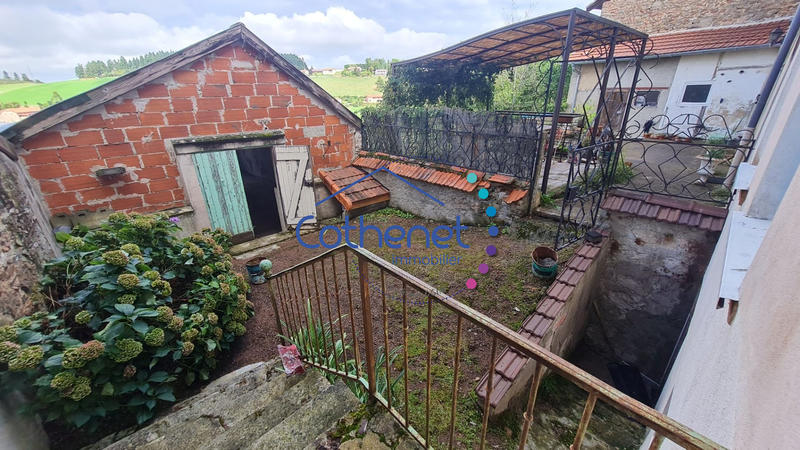 Maison - 90 m² - 5 pièces