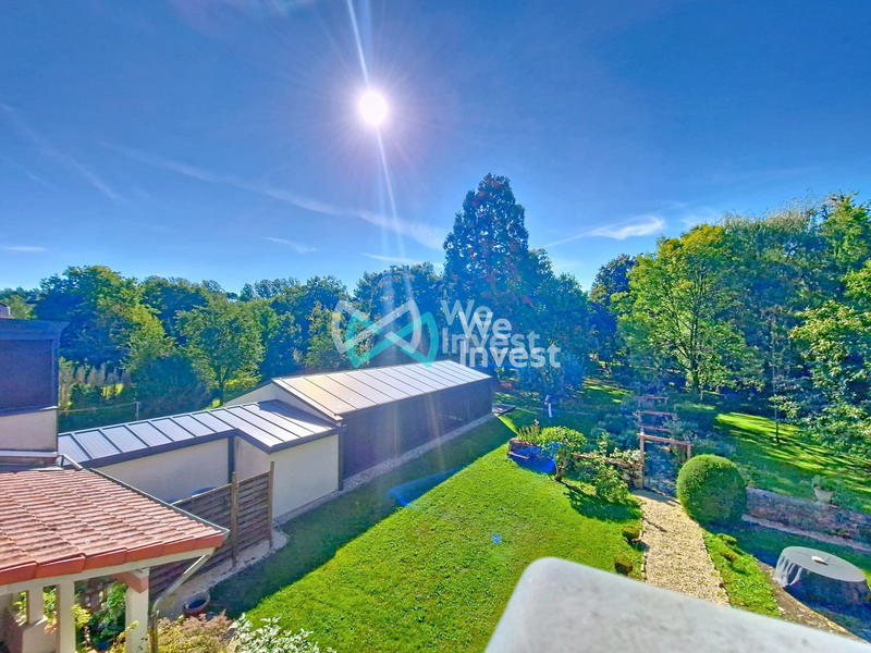 Maison - 445 m² - 7 pièces