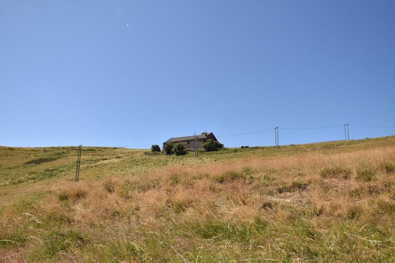 Maison en pierre - 350 m² - 3 pièces