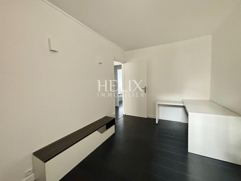 Appartement - 98 m² - 5 pièces