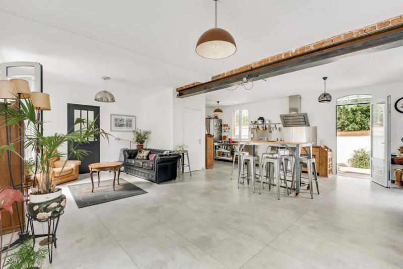 Villa - 131 m² - 6 pièces