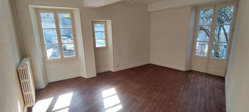 Maison de ville - 180 m² - 7 pièces