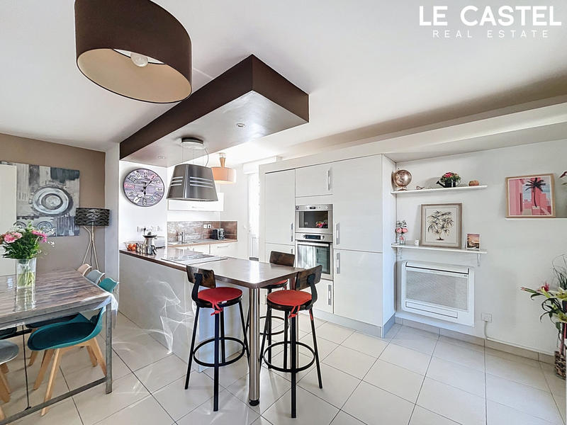 Appartement - 87 m² - 4 pièces