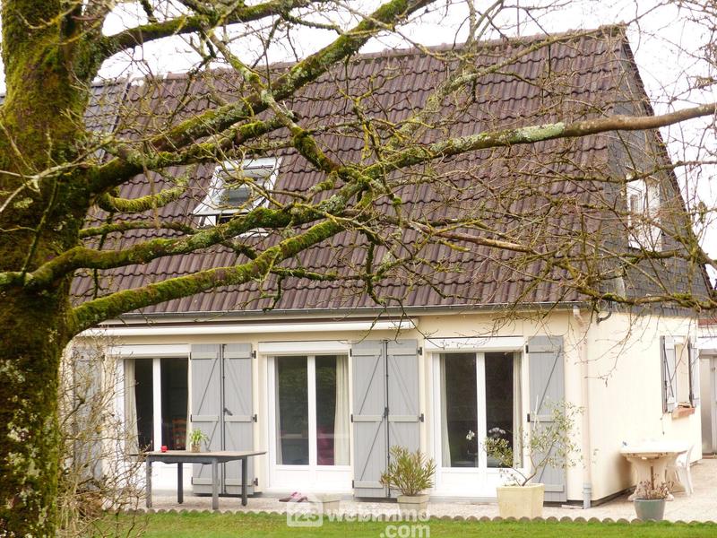 Maison - 92 m² - 4 pièces